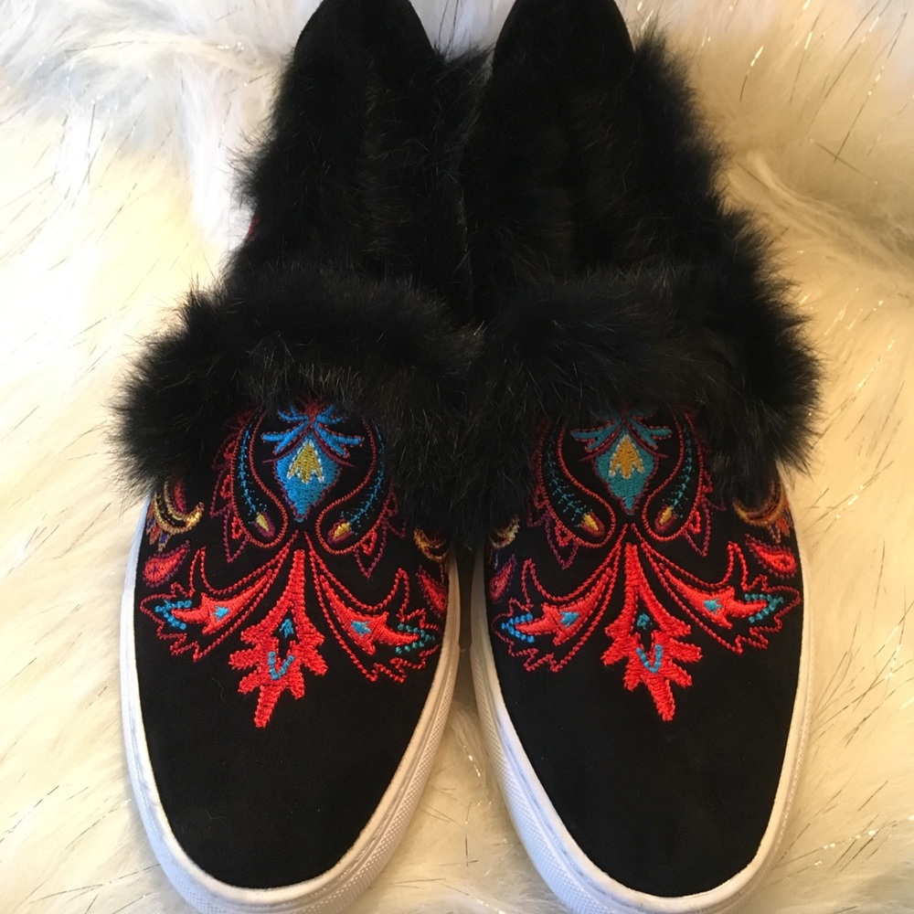 RACHEL ZOE - Slip On Sneaker